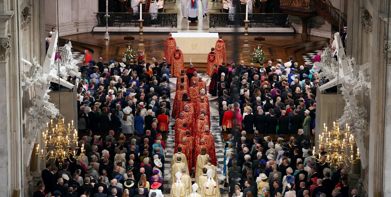 Una vista general del Servicio Nacional de Acción de Gracias en la Catedral de San Pablo, durante las celebraciones del Jubileo de Platino de la Reina Isabel de Gran Bretaña, en Londres, Gran Bretaña, el 3 de junio de 2022. Foto: Reuters