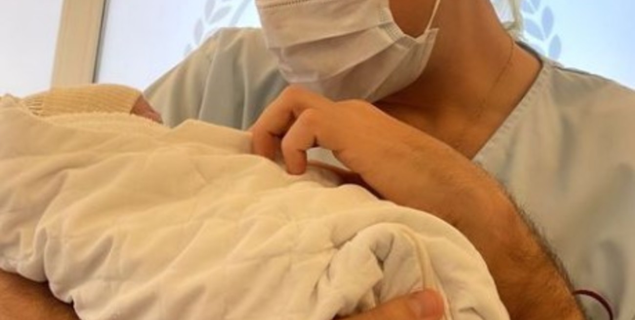 Stpehanie Demner y Guido Pella anunciaron el nacimiento de Ariana, su primera hija juntos.
