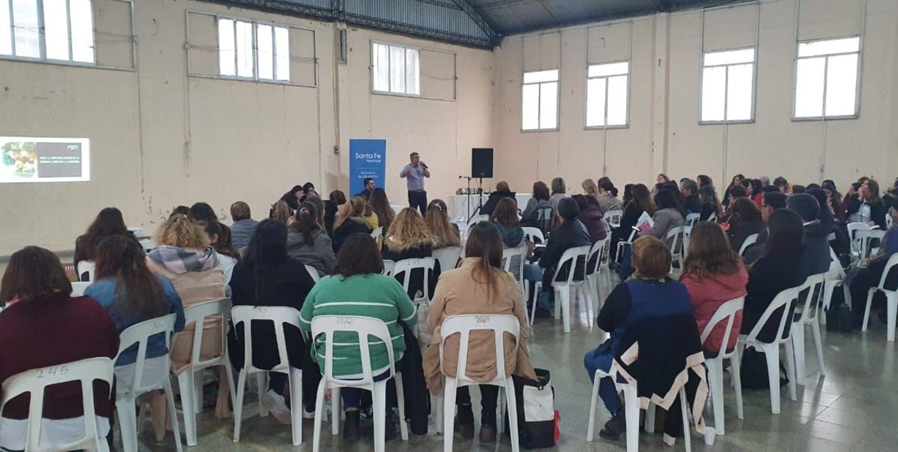 Las distintas mesas de trabajo se desarrollaron en las localidades de Tostado, Reconquista, Villa Ocampo, Garabato, Arrufó, Cañada de Gómez, Rosario, Venado Tuerto, Emilia, Gessler, Rafaela y San Jorge.