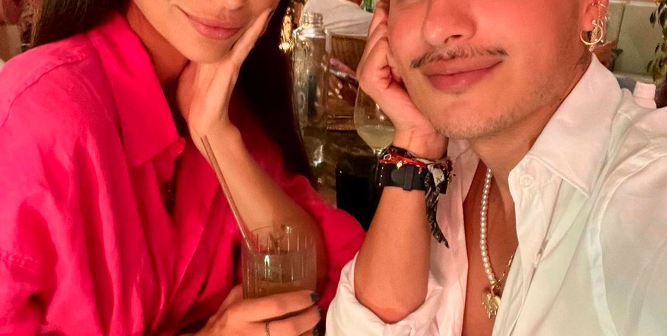 Zaira Nara junto a su peinador Eddie Rodríguez.