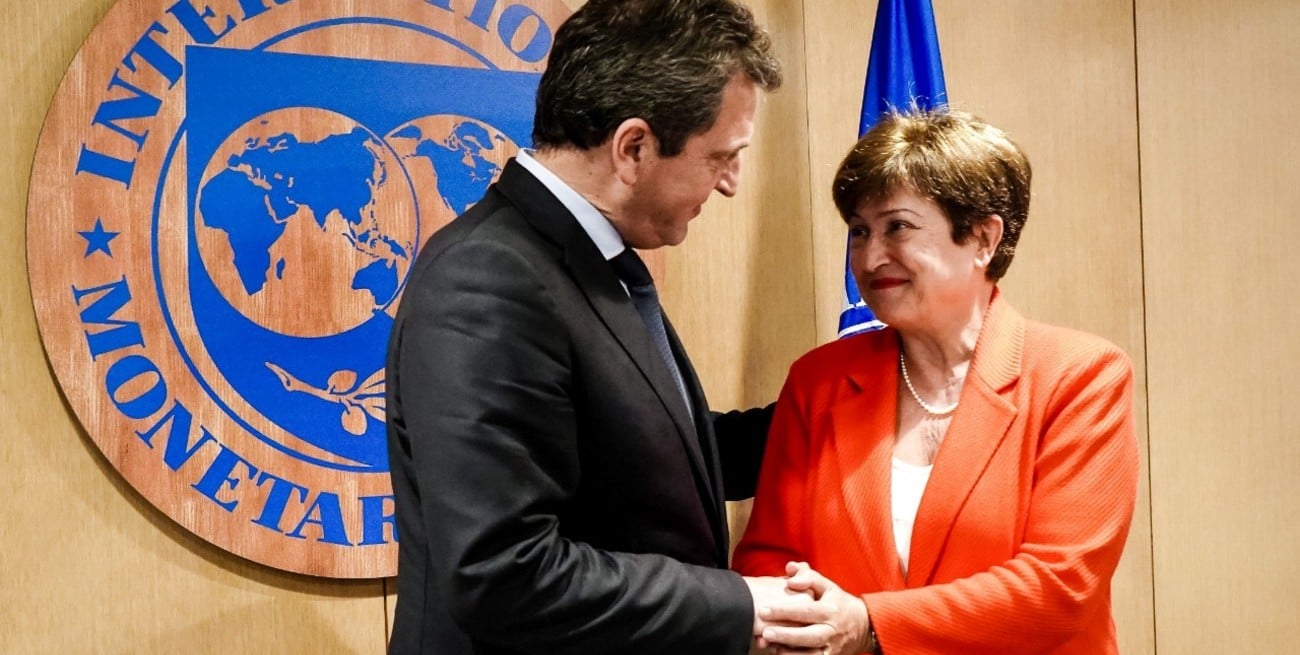 Kristalina Georgieva, directora gerente del FMI, junto a Sergio Massa. Crédito: Presidencia de la Nación