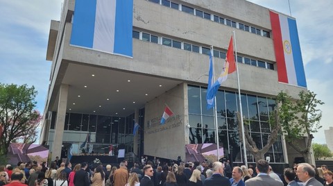 El acto inaugural se desarrolló en la nueva sede ubicada en la intersección de las calles Maipú y Balcarce.