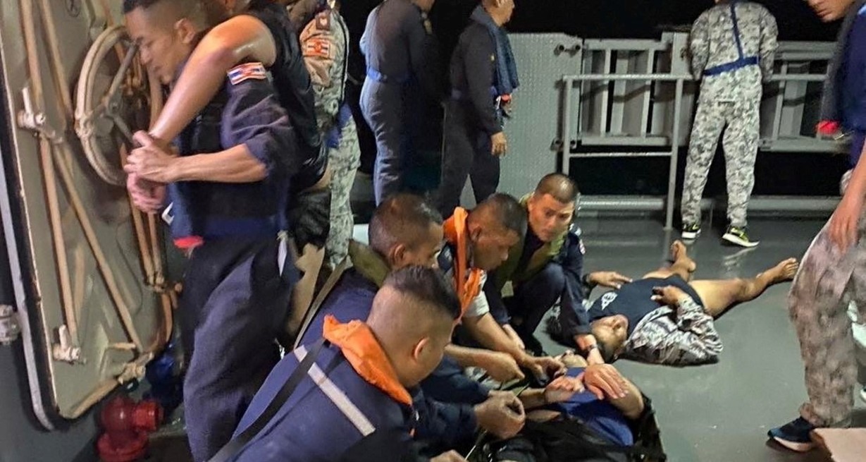 Importante operativo de rescate. Crédito: Royal Thai Navy