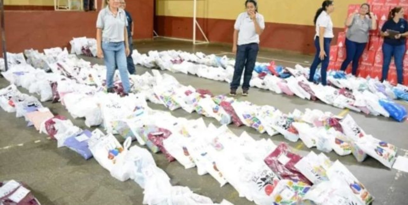 "Quisimos hacer un reconocimiento a los empleados municipales", dijo el intendente.