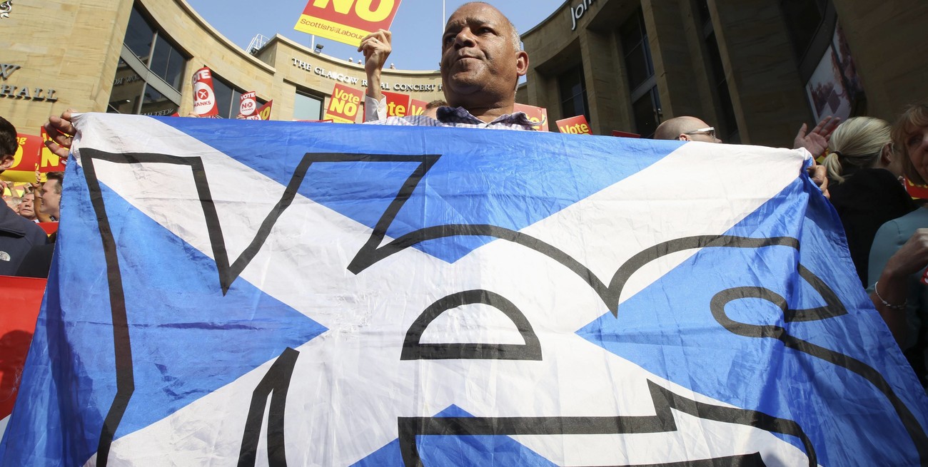 Manifestaciones a favor de la separación de Escocia en 2014. Crédito: Paul Hackett / Reuters