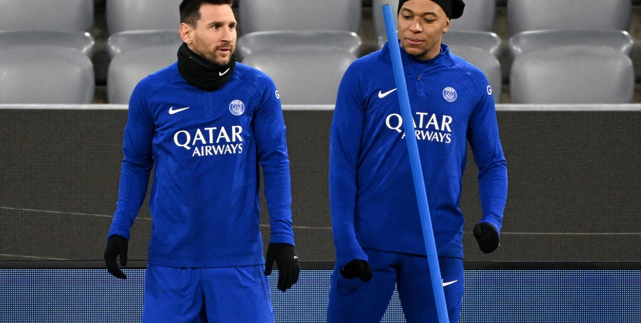 Messi y Mbappé en el entrenamiento de este martes. Crédito: Angelika Warmuth / Reuters
