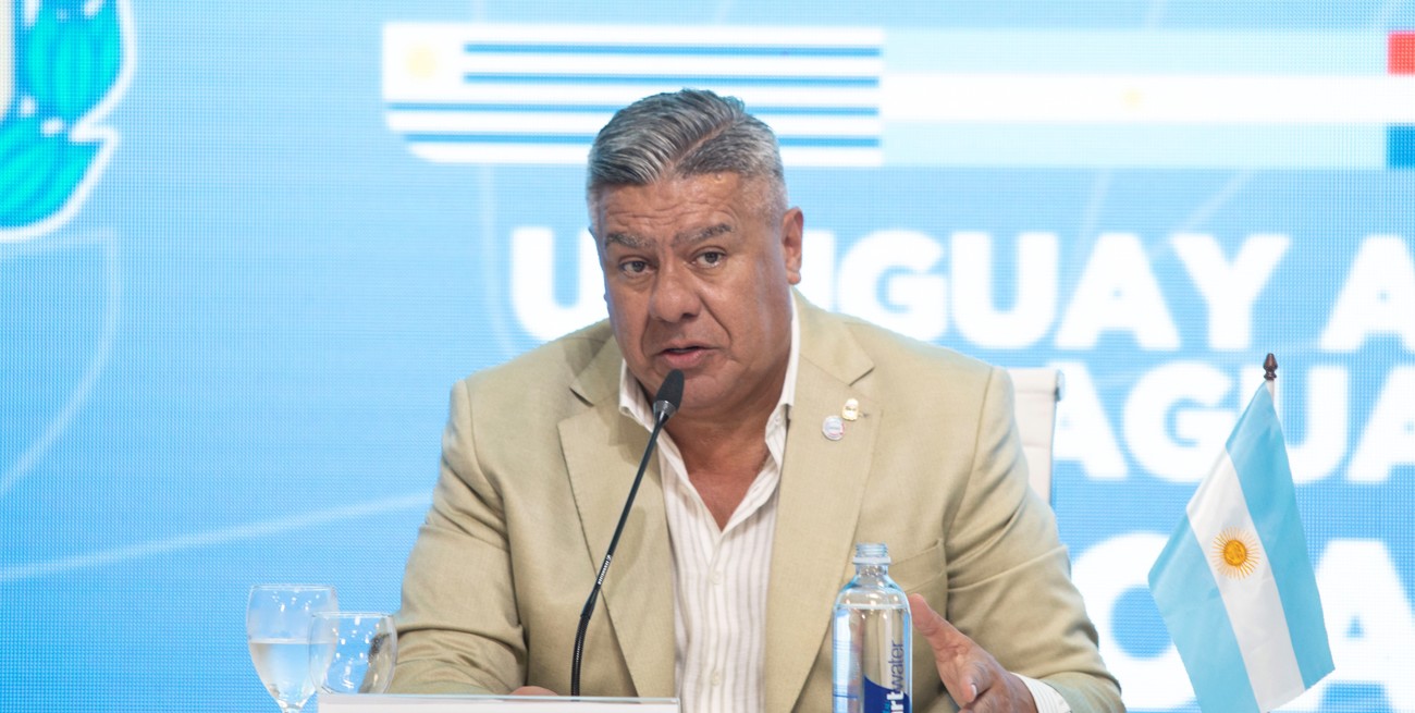 Claudio "Chiqui" Tapia, presidente de la AFA, en la presentación de la candidatura al Mundial 2030. Crédito: Xinhua/Martín Zabala