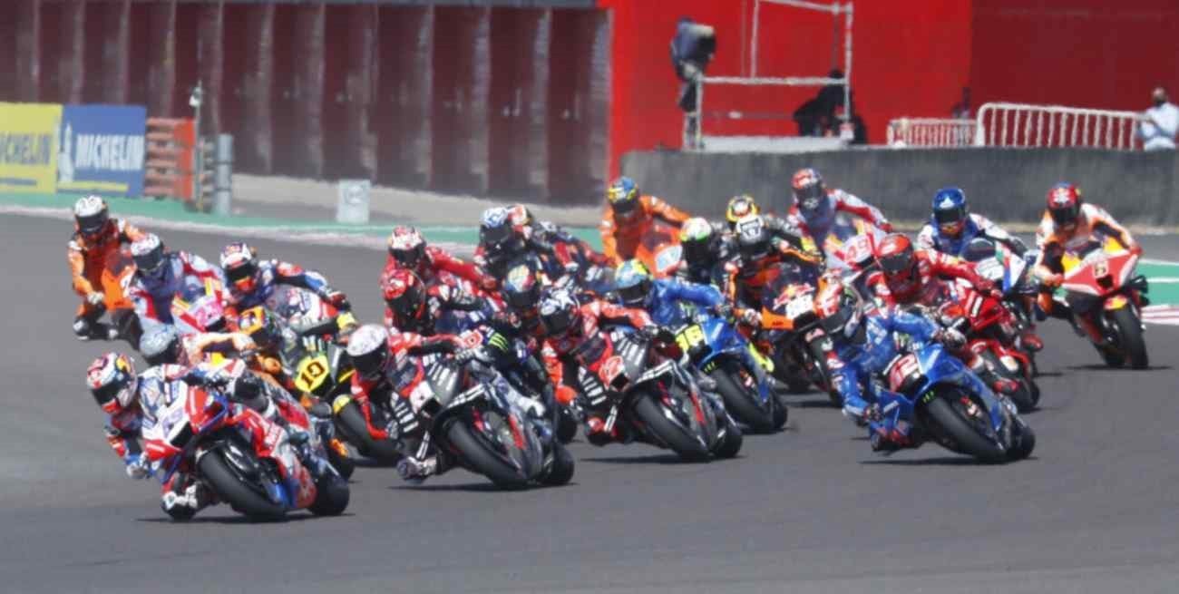 La largada del Gran Premio Michelin de la República Argentina.