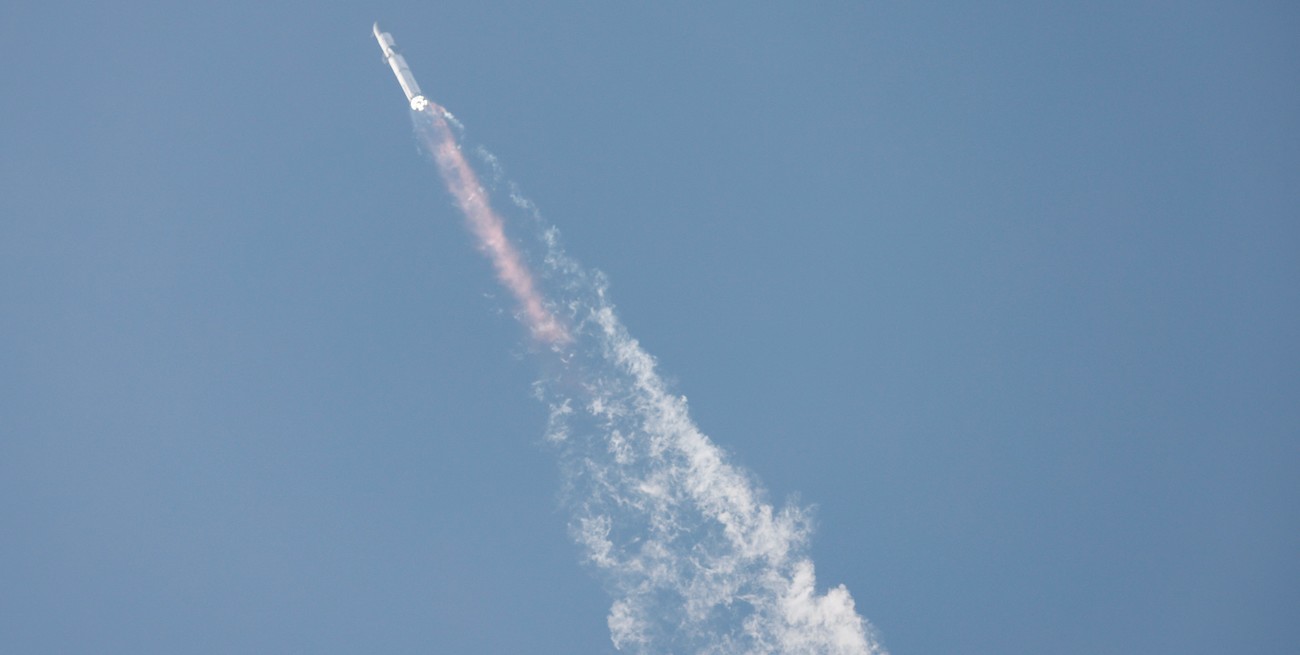 El vuelo de Starship. Crédito: Joe Skipper / Reuters