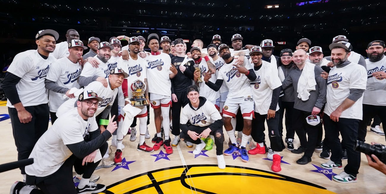 El festejo de los Nuggets en Los Angeles. Crédito: Kirby Lee-USA TODAY Sports