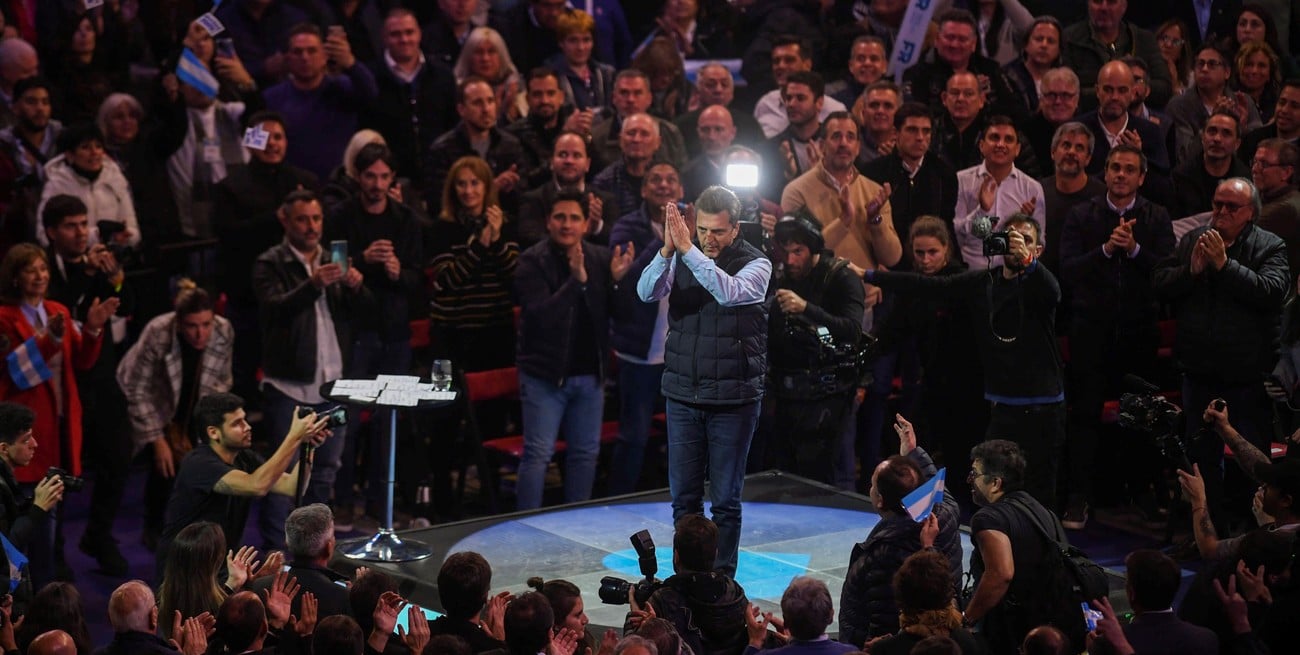 Sergio Massa este sábado en el Congreso del Frente Renovador. Crédito: Télam
