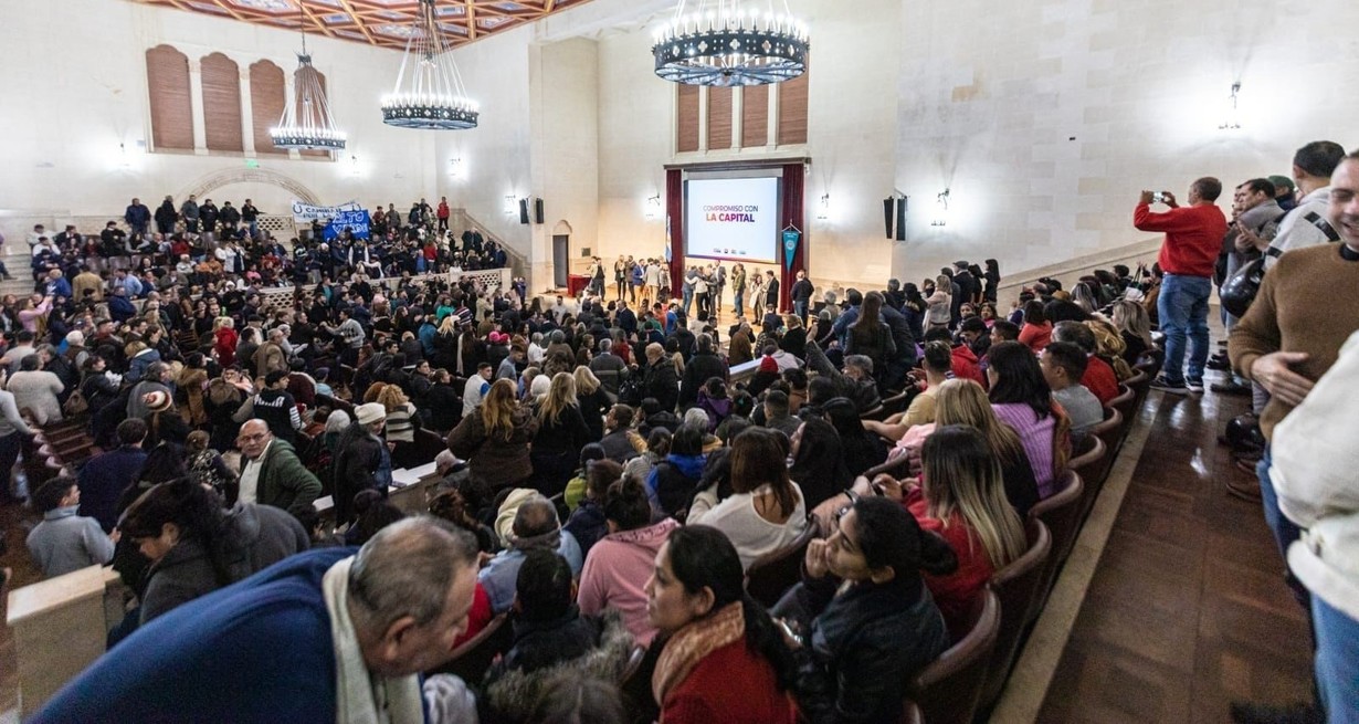 Los candidatos de Santa Fe Puede presentaron el Compromiso con la Capital