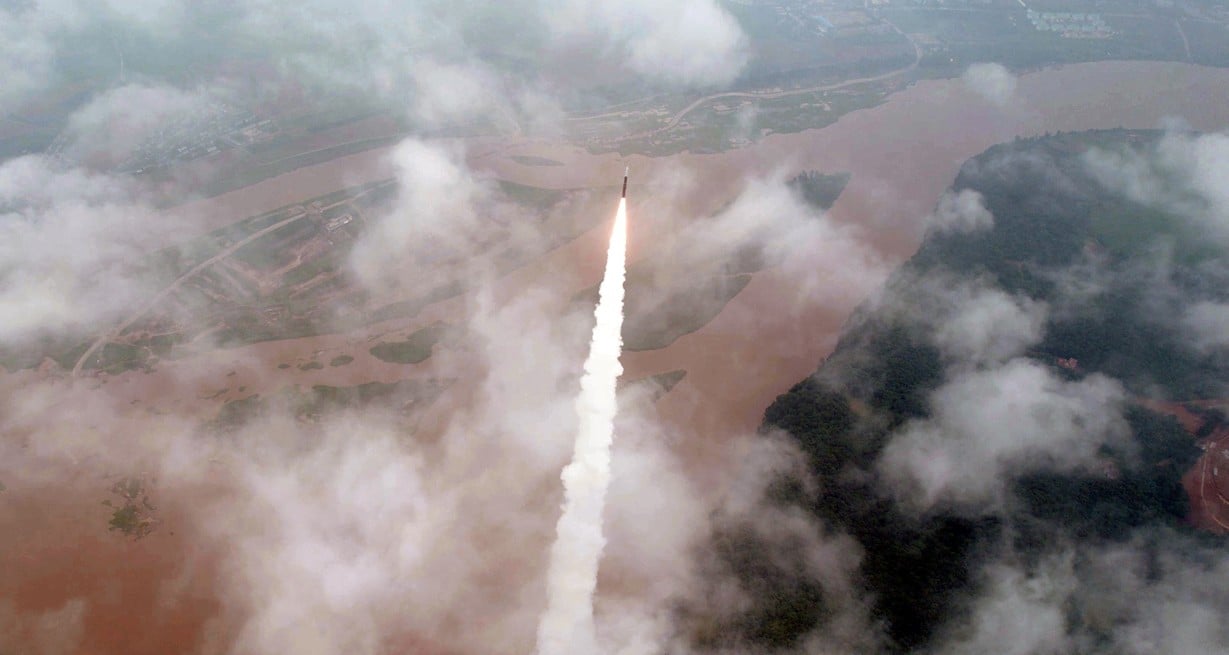Hwasong-18, uno de los últimos ICBM lanzados por Corea del Norte. Crédito: Agencia Telegráfica Central de Corea