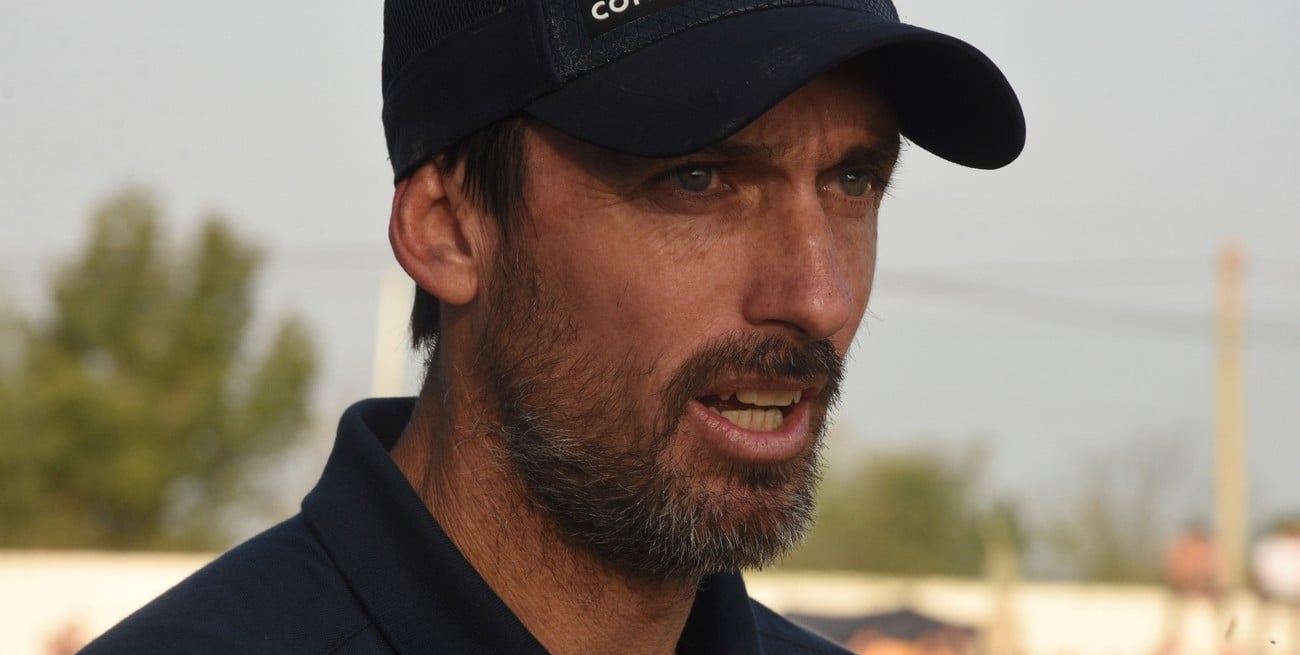 Martín Minella, técnico de El Quillá campeón. Créditos: Luis Cetraro