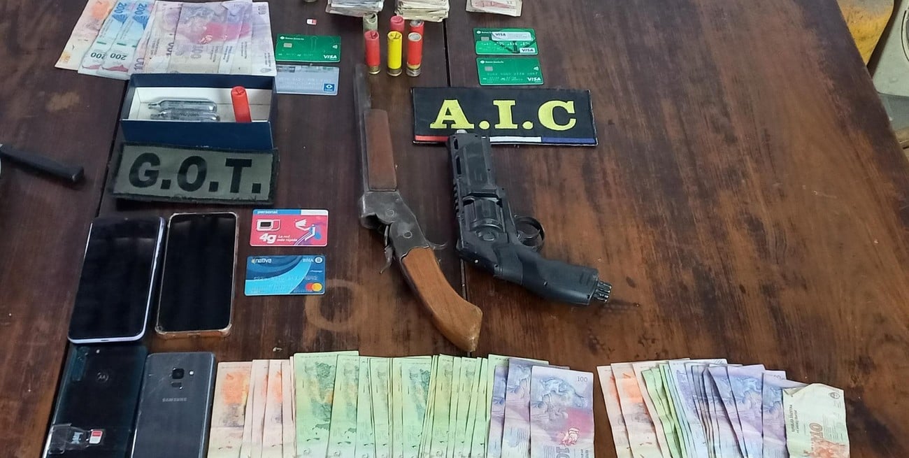 En los últimos tres años la AIC incautó 25.488.705 pesos y 165.046 dólares. Crédito: Prensa AIC