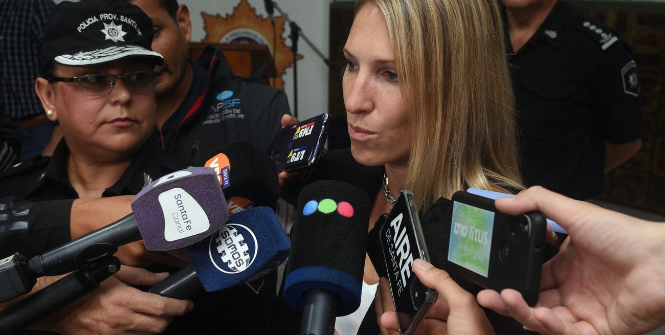 “Necesitamos una conducción muy firme y clara para saber cuáles son las órdenes y las cosas que hay que hacer en territorio”, destacó la secretaria Coudannes. Crédito: Guillermo Di Salvatore