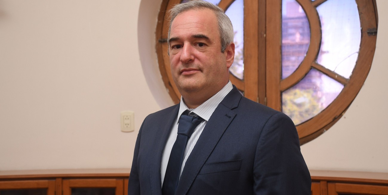 “Tuve un apoyo contundente de los partidos mayoritarios, porque durante mis casi 25 años de profesión, he trabajado siempre con todos los bloques de la Legislatura”, señaló el entrevistado. Crédito: Flavio Raina