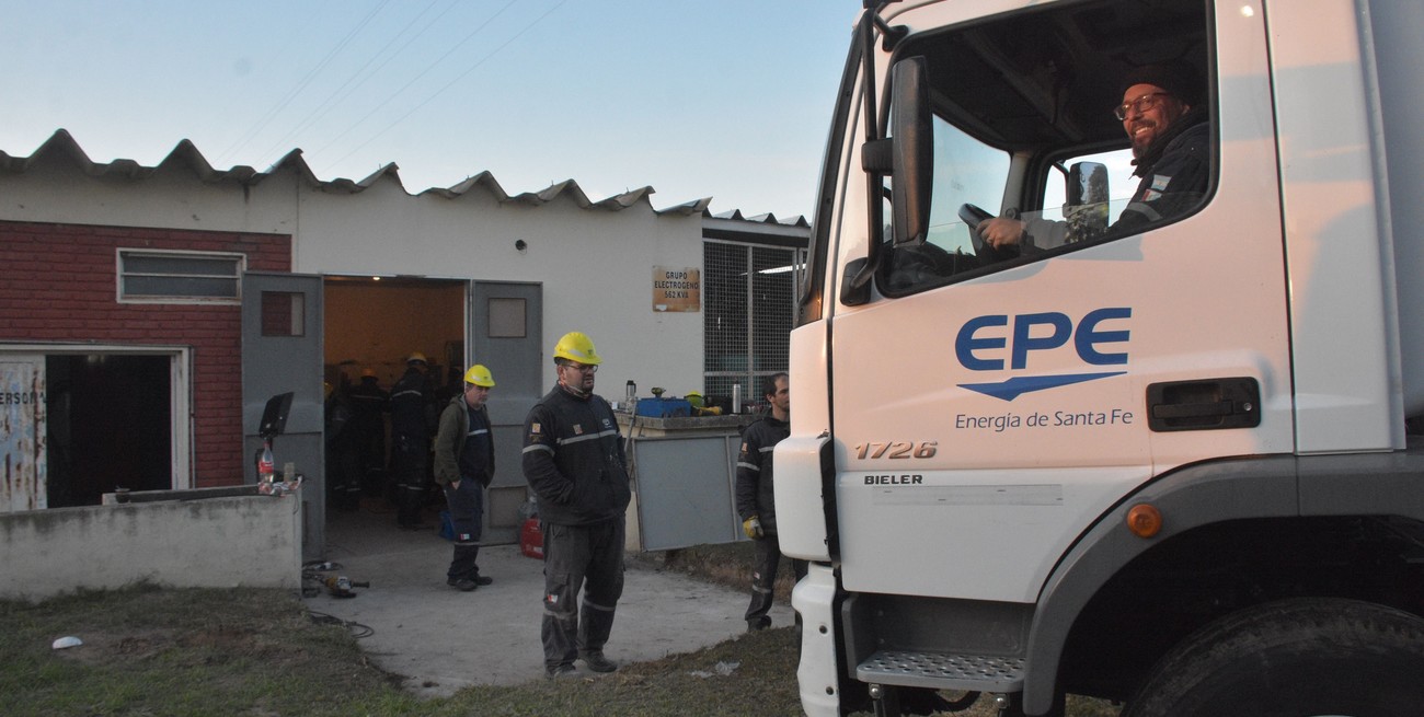 La distribución de la energía eléctrica en casi toda la provincia está en manos de la provincia; y lo mismo las redes sanitarias de las ciudades más importantes. Crédito: Flavio Raina