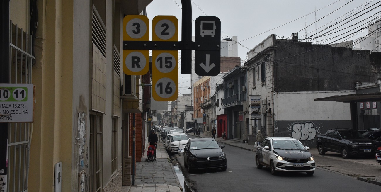 Sin dudas que el servicio de colectivos será uno de los grandes temas a atender en la ciudad durante el transcurso de este año. Crédito: Flavio Raina