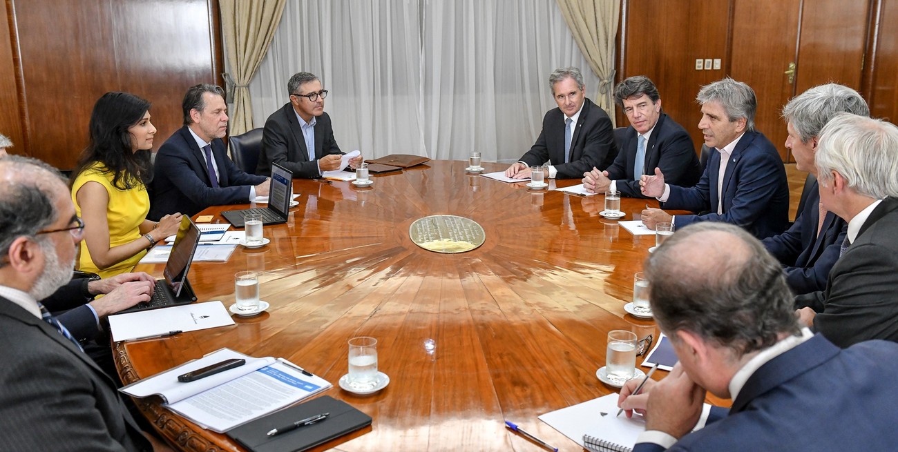 Luis Caputo Gita Gopinath FMI