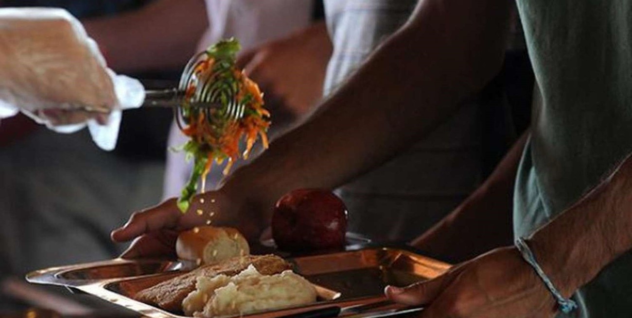 Están analizando reabrir en abril la inscripción a las becas para almorzar a diario en el comedor universitario. Crédito: Agencia