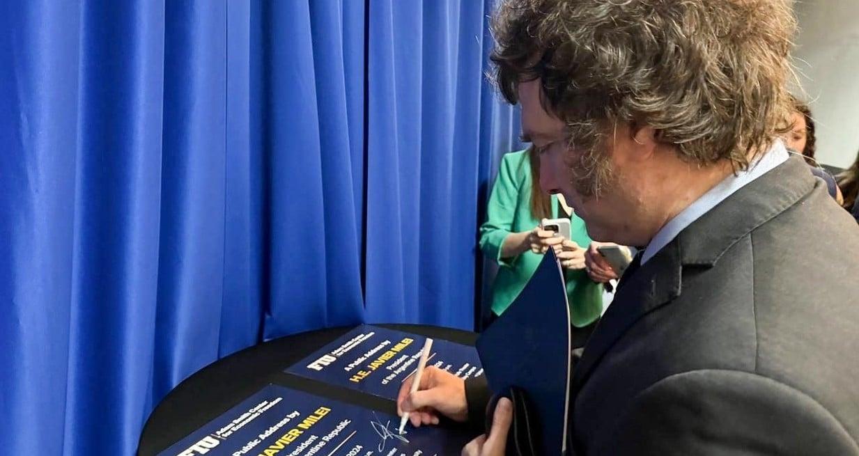 El presidente Javier Milei también estuvo en el Instituto de Políticas Públicas Jack D. Gordon (FIU), en la ciudad de Miami, Estados Unidos.