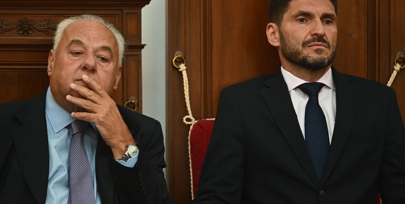 El presidente de la Corte, Rafael Gutiérrez, junto al gobernador Maximiliano Pullaro en la apertura del año judicial 2024. Foto: Flavio Raina