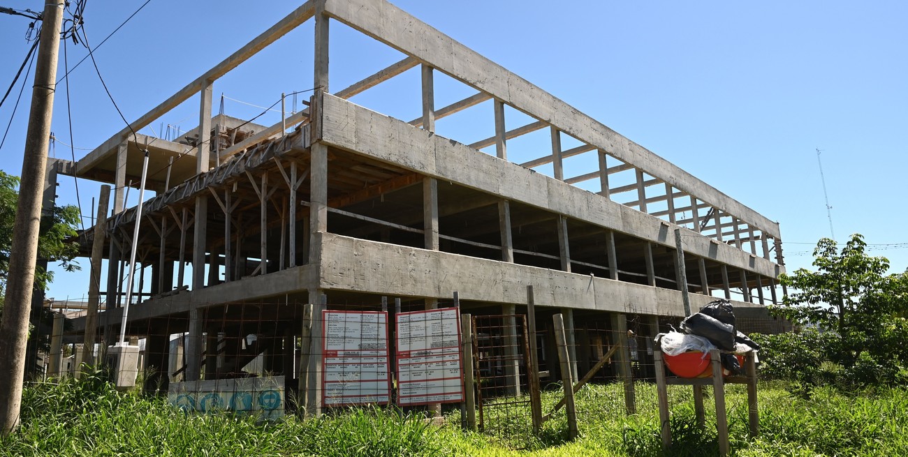 Para el Ejecutivo provincial, la política de viviendas deberá cambiarse ante la decisión de retirarse en forma absoluta del gobierno nacional. Foto: Mauricio Garín/Archuvo