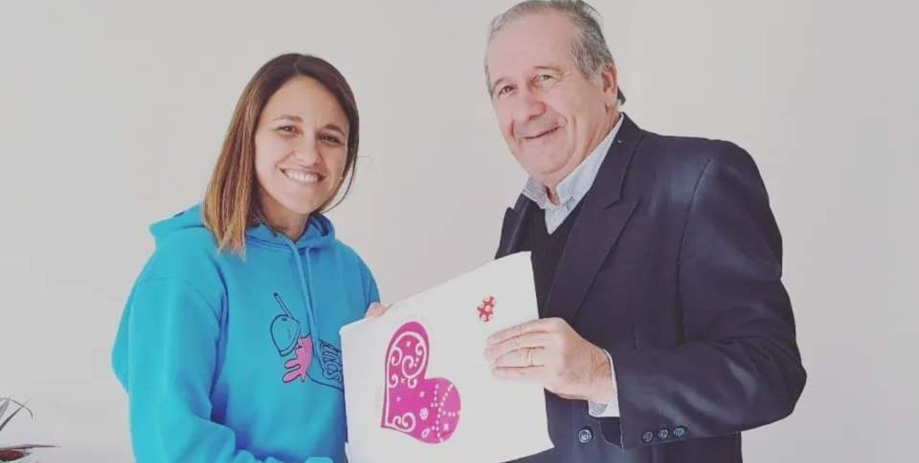 Una carta entregada a la hermana de Antonela Roccuzzo por el director provincial de Educación Privada, Rodolfo Fabucci, también contenía el pedido para entrevistar a Messi.