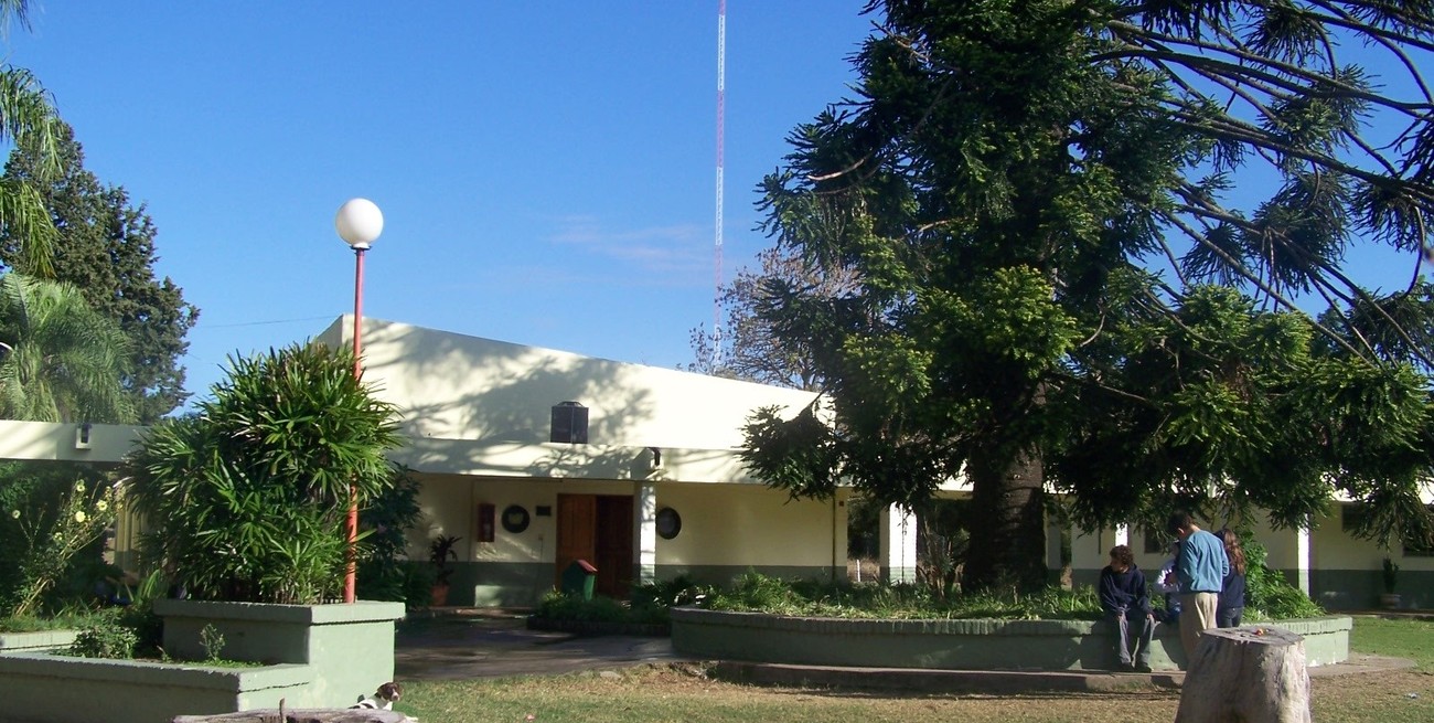 La resolución esgrime cuestiones normativas que ya no tienen vigencia, así como que la ubicación de la Escuela Granja (en la foto) no cumple con requisitos de "zona rural", entre otros argumentos. Crédito: EL Litoral