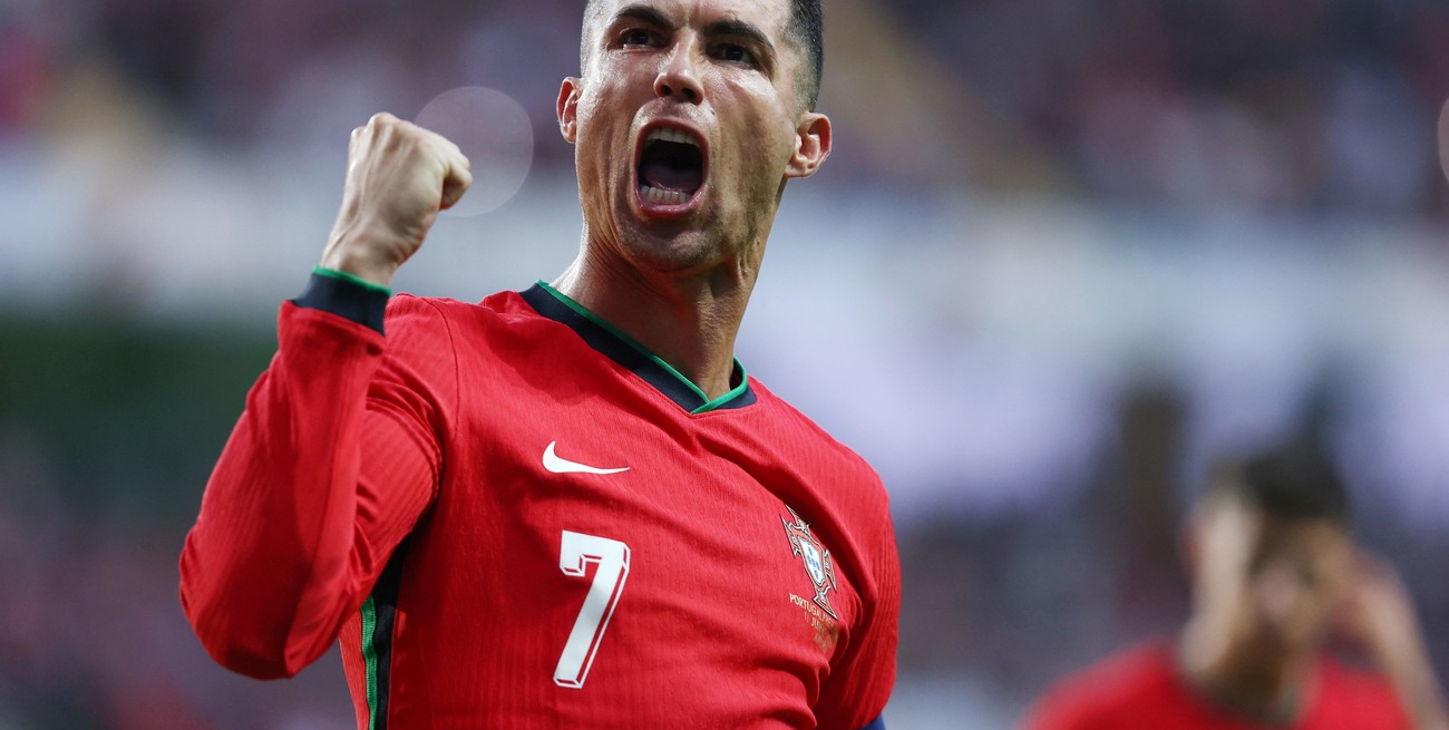 Soccer Football - International Friendly - Portugal v Ireland - Aveiro Municipal Stadium, Aveiro, Portugal - June 11, 2024
Portugal's Cristiano Ronaldo celebrates scoring their third goal REUTERS/Rodrigo Antunes