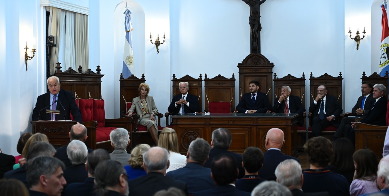 Mientras, el oficialismo sigue mirando a la Corte Suprema de Justicia y aspira a tener -al menos- cuatro vacantes antes de fin de año para el proceso de renovación que pretende hacer la Casa Gris. Foto: El Litoral