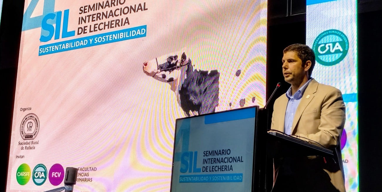 Uno de los momentos más destacados fue el intercambio sobre la comercialización de leche cruda, que captó la atención de todos los presentes. Foto: Campolitoral
