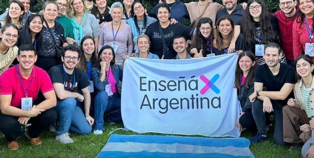 En esta edición, pueden inscribirse profesionales universitarios de CABA, San Isidro y Zárate. Foto: Facebook de Enseñá por Argentina