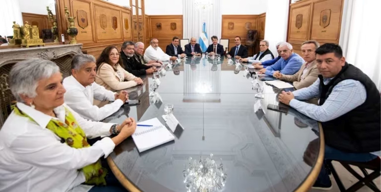Guillermo Francos recibió a la CGT en la Rosada el pasado 10 de abril cuando todavía se desempeñaba como ministro del Interior.