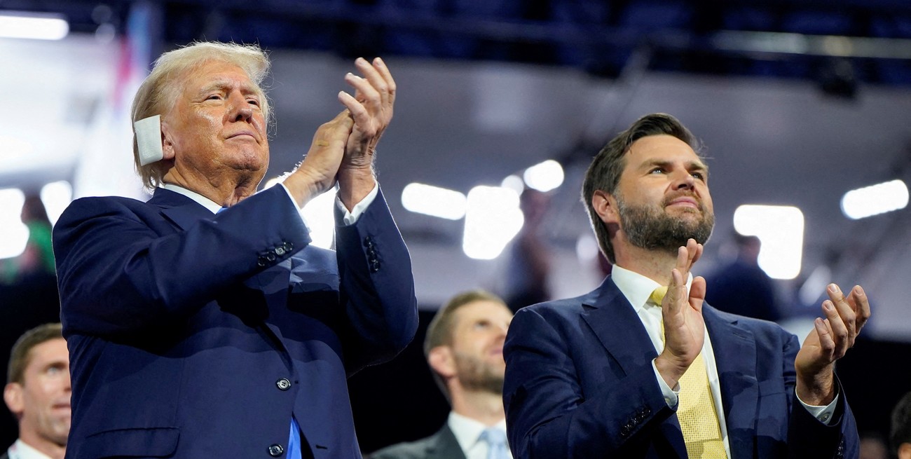 Trump y Vance buscarán quedarse con la presidencia de Estados Unidos. Créditos: REUTERS.