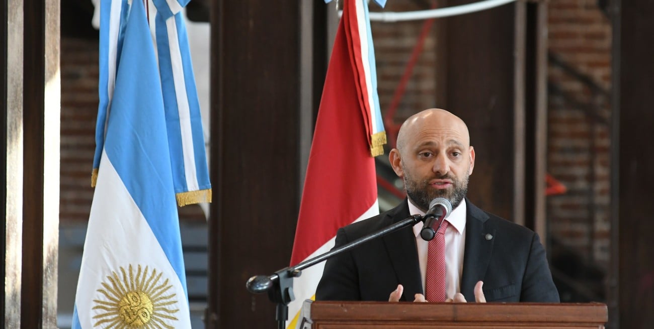 "No consideramos adecuado y sí apresurado enviar un mensaje de adhesión hoy a Legislatura", destacó Puccini ante una consulta de El Litoral. Foto: Mauricio Garín