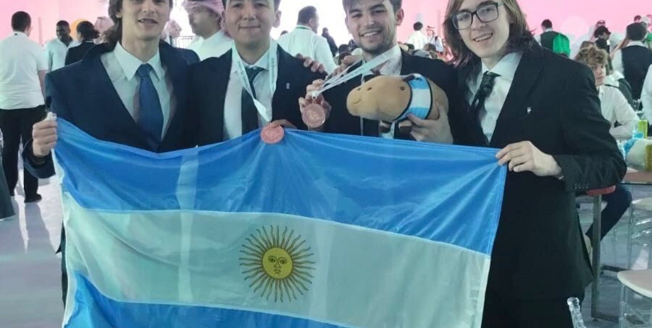 Los exámenes consistieron en experimentos de laboratorio y en una prueba teórica, de 5 horas cada instancia. Crédito: Gentileza