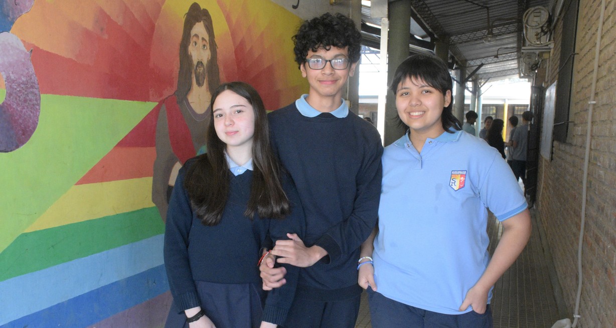 alumno escuela santa rita premio ana frank
