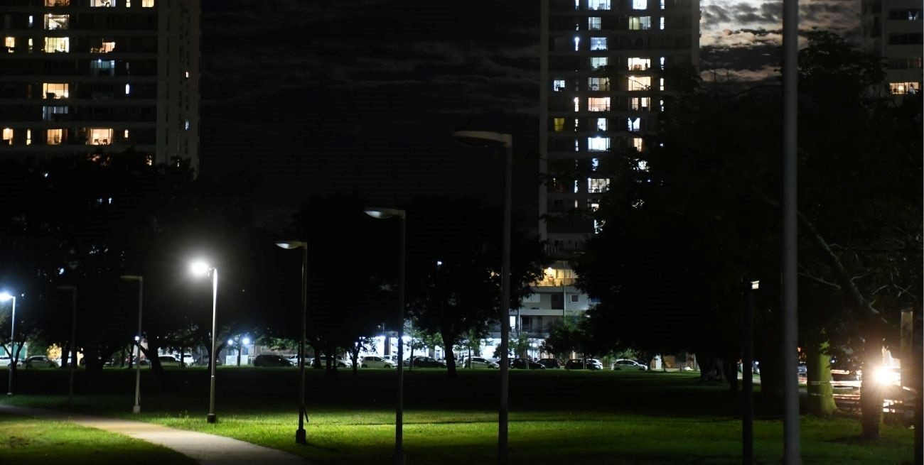 El Parque Federal vive "a oscuras" desde hace años. Foto: Manuel Fabatía.