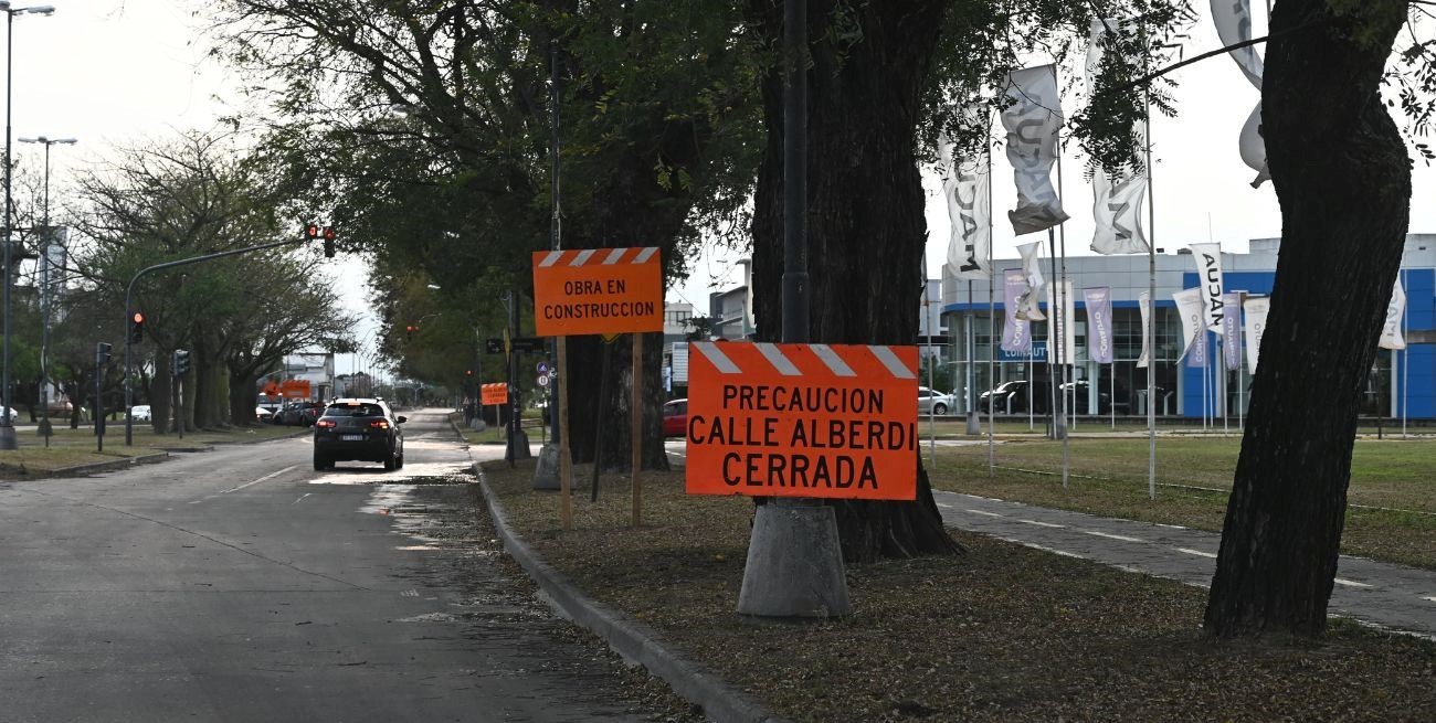 Una conexión entre el puerto santafesino y Candioti Sur se encuentra cortada. Foto: Flavio Raina.