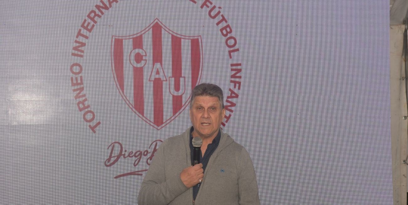 Gerardo Barisone. El papá de Diego, estuvo en la presentación oficial de la octava edición del torneo. Foto: Manuel Fabatía.