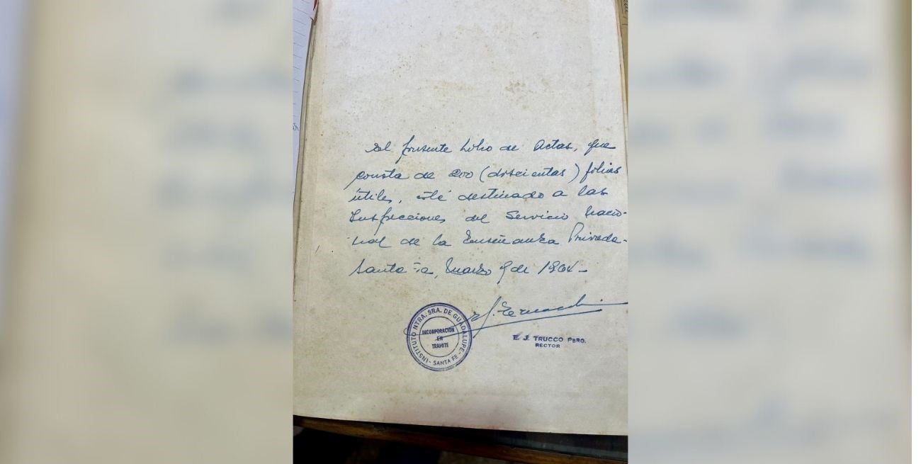 El acta de fundación firmada por el Padre Trucco. Gentileza.