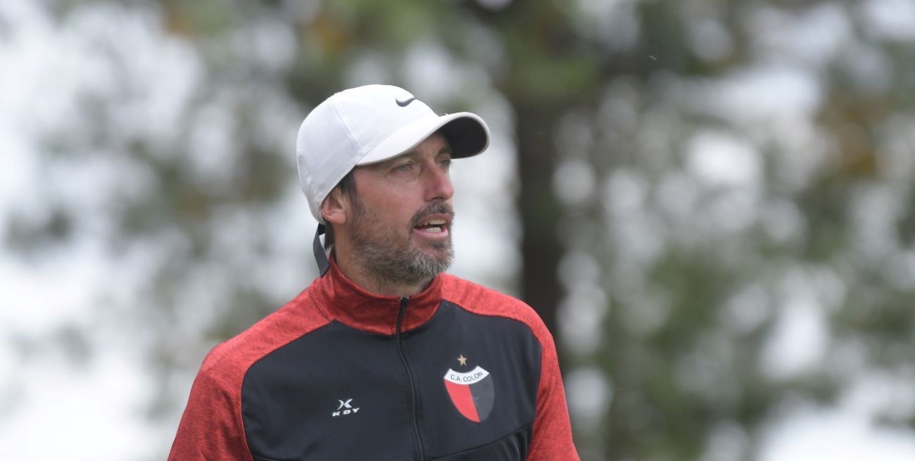 Martín Minella. El DT del sabalero cuenta con un buen plantel de jugadores capacitados para este trascendental partido. Foto: Luis Cetraro.