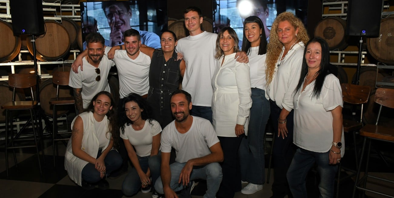 Jorgelina Mudallel presentó este jueves la lista "Yo quiero Santa Fe". Crédito: Manuel Fabatía