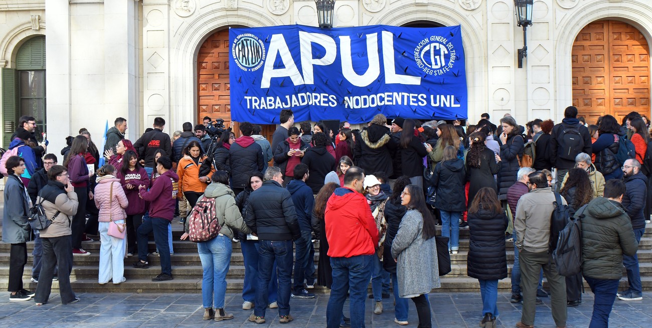 Se dio lectura a diversos artículos del proyecto de ley de financiamiento. Crédito: Guillermo Di Salvatore