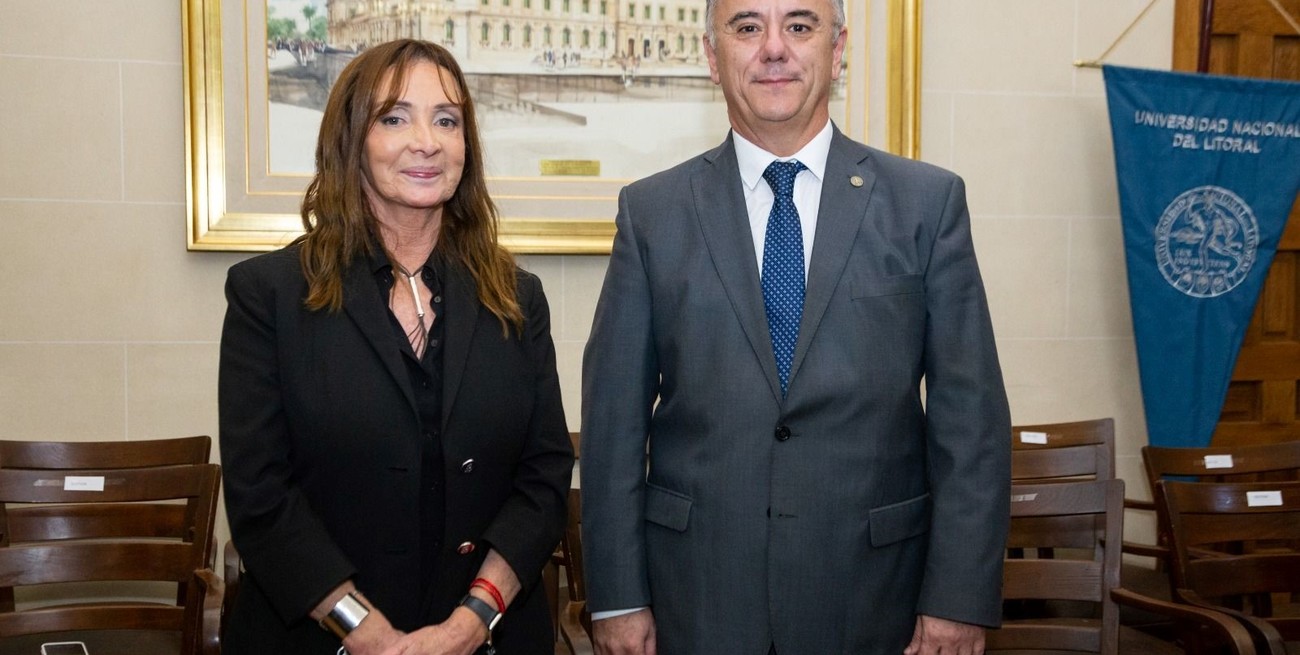 Claudia Levin y Pedro Sánchez Izquierdo, fueron reelectos decana y vicedecano de la Facultad de Ciencias Jurídicas y Sociales, respectivamente.