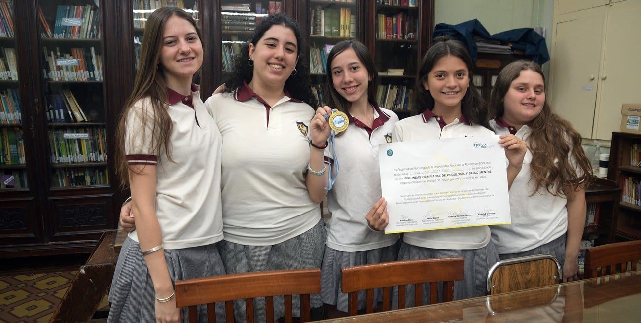 Ema Gasparotti, Magdalena Iturraspe, Judith Tenca, Rosario Bermúdez y Catalina De Biaggio son integrantes de uno de los equipos. Foto: Guillermo Di Salvatore