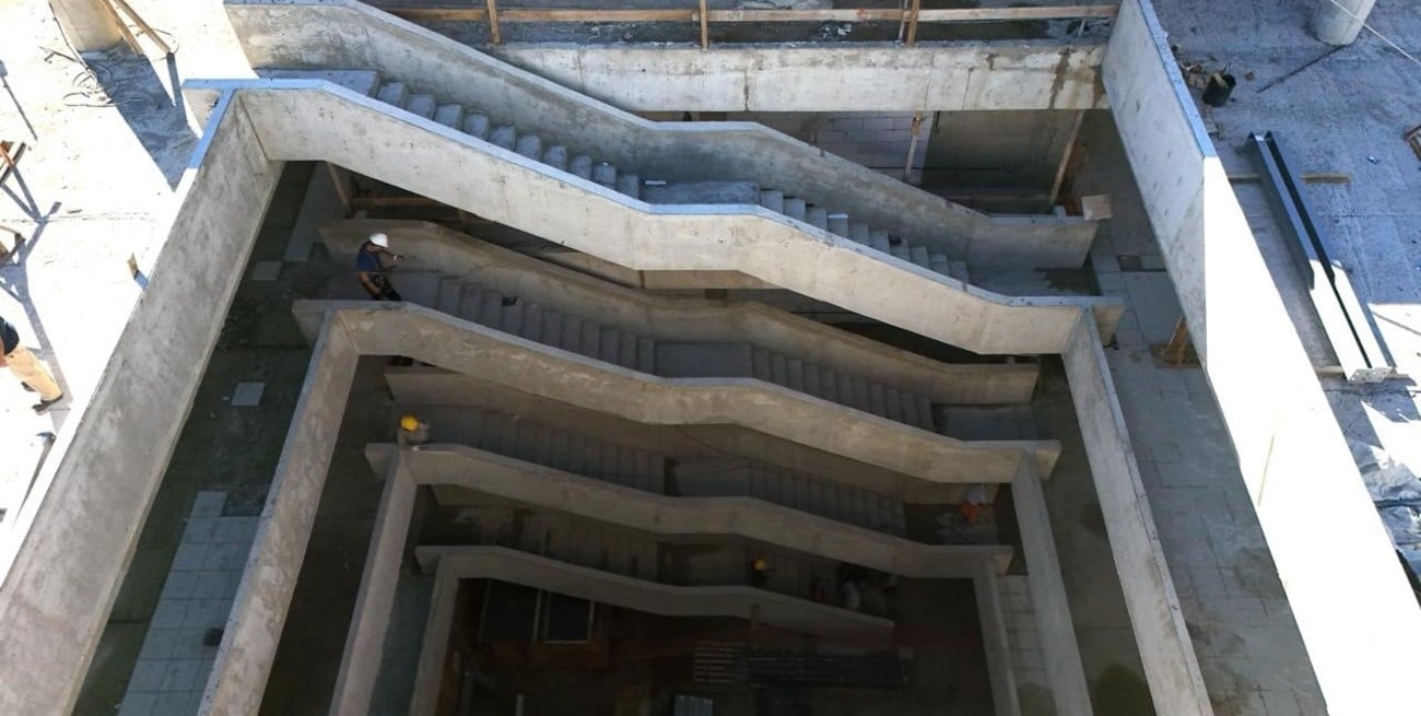 Una foto del sector de la escalera desde lo alto. Foto: Fernando Nicola