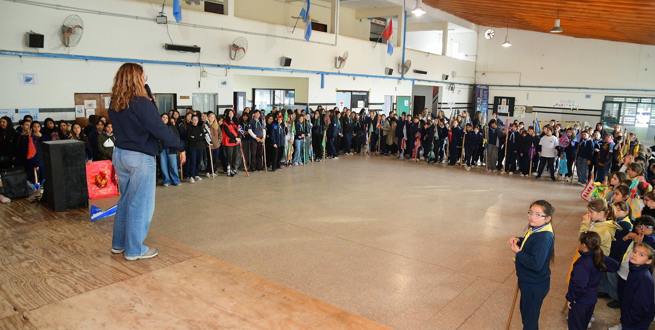 El encuentro buscó despertar vocaciones vinculadas a las disciplinas Steam y promover la participación activa de las jóvenes. Foto: Guillermo Di Salvatore